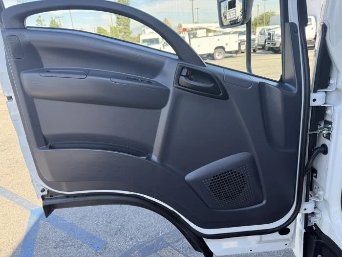 2025 Isuzu NRR in Whittier, CA — photo 14
