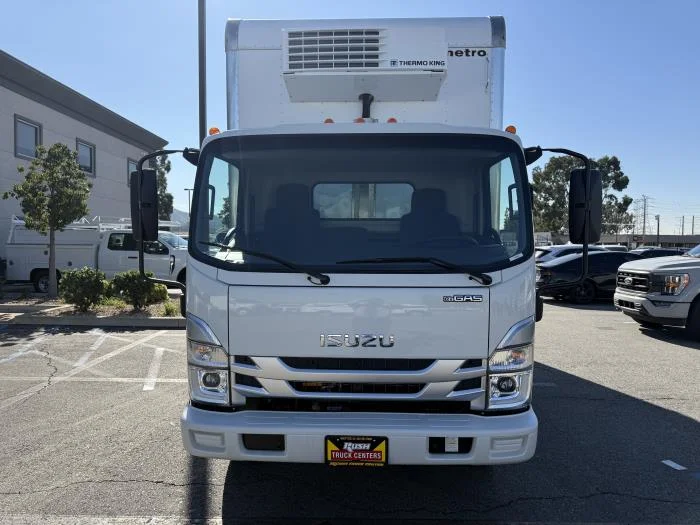 2025 Isuzu NRR in Whittier, CA — photo 8