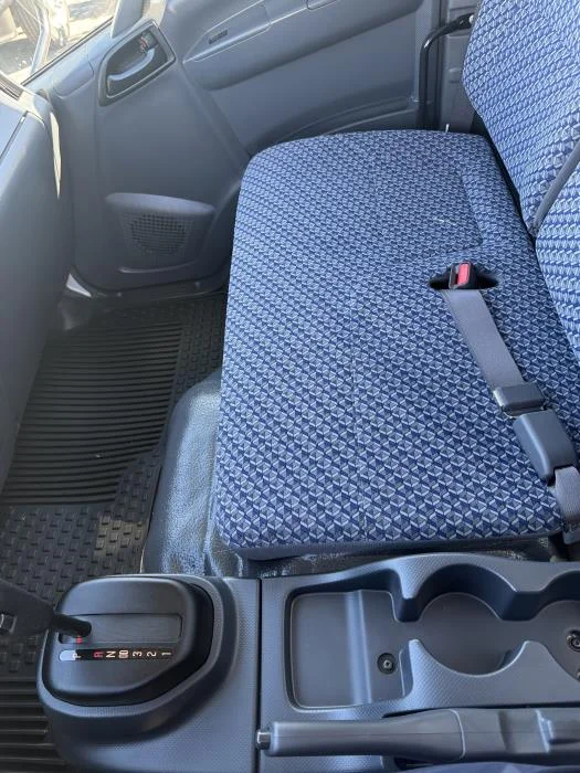 2025 Isuzu NRR in Whittier, CA — photo 22