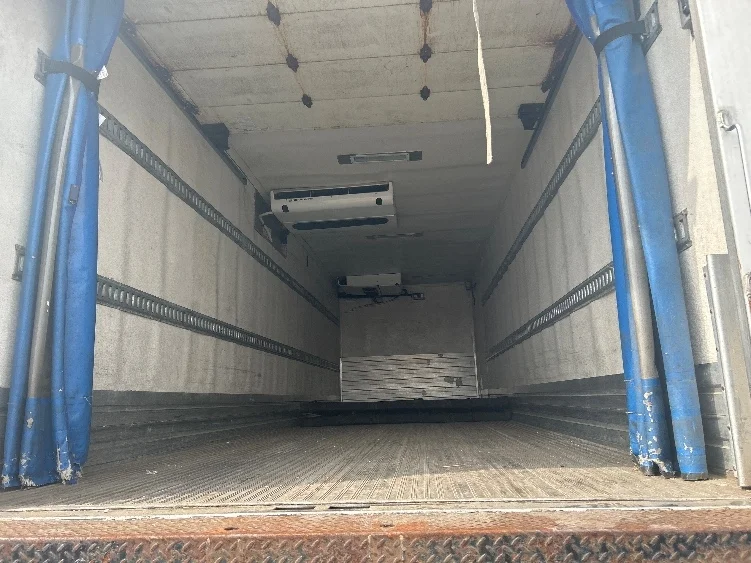 2019 Freightliner M2 106 - image 10