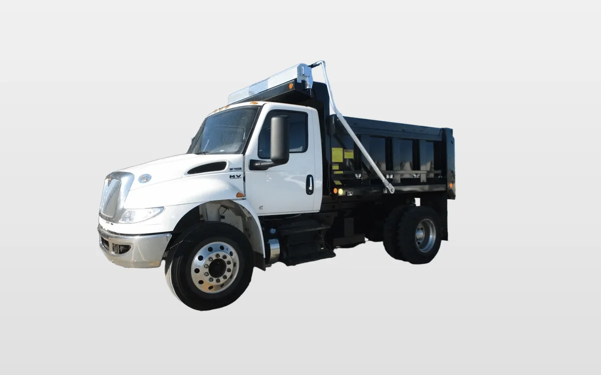 2022 International MV - image 1