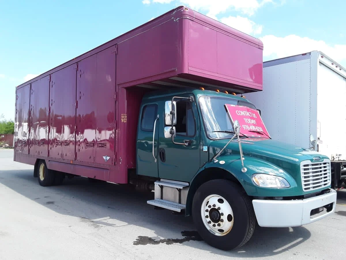 2016 Freightliner M2 106 in Salisbury, MA — photo 3