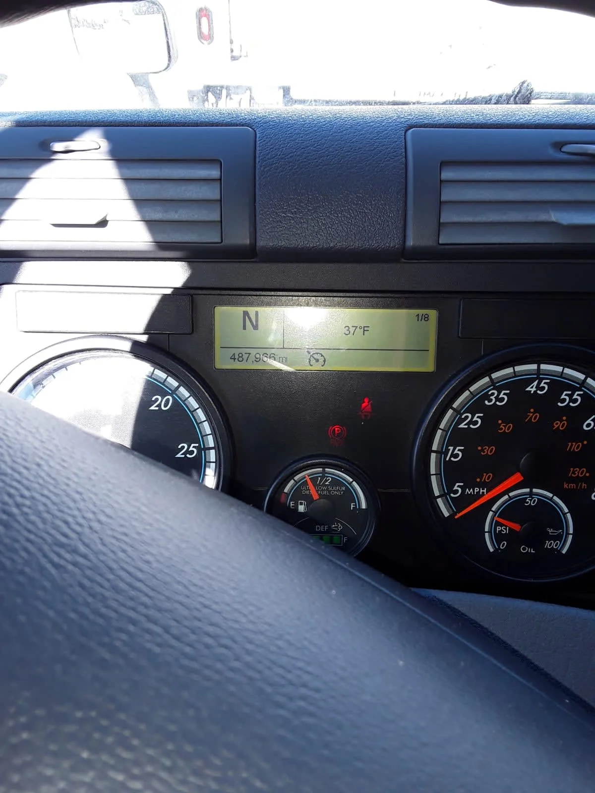 2020 Freightliner Cascadia in Bolingbrook, IL — photo 10