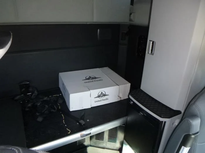 2023 Kenworth T680 - image 14