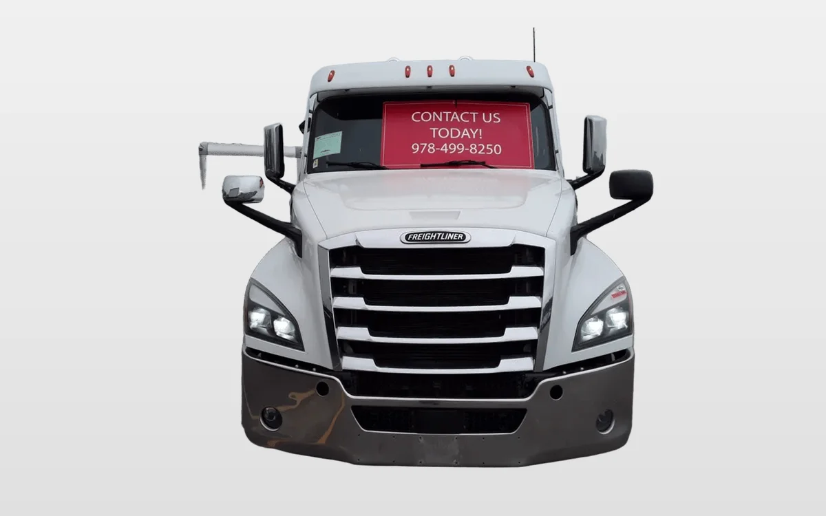 2021 Freightliner Cascadia - image 1