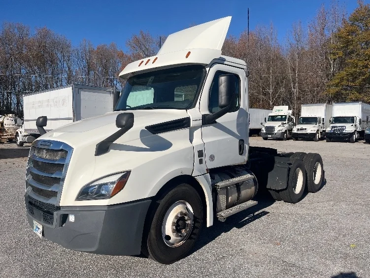 2019 Freightliner Cascadia in Greer, SC — photo 3