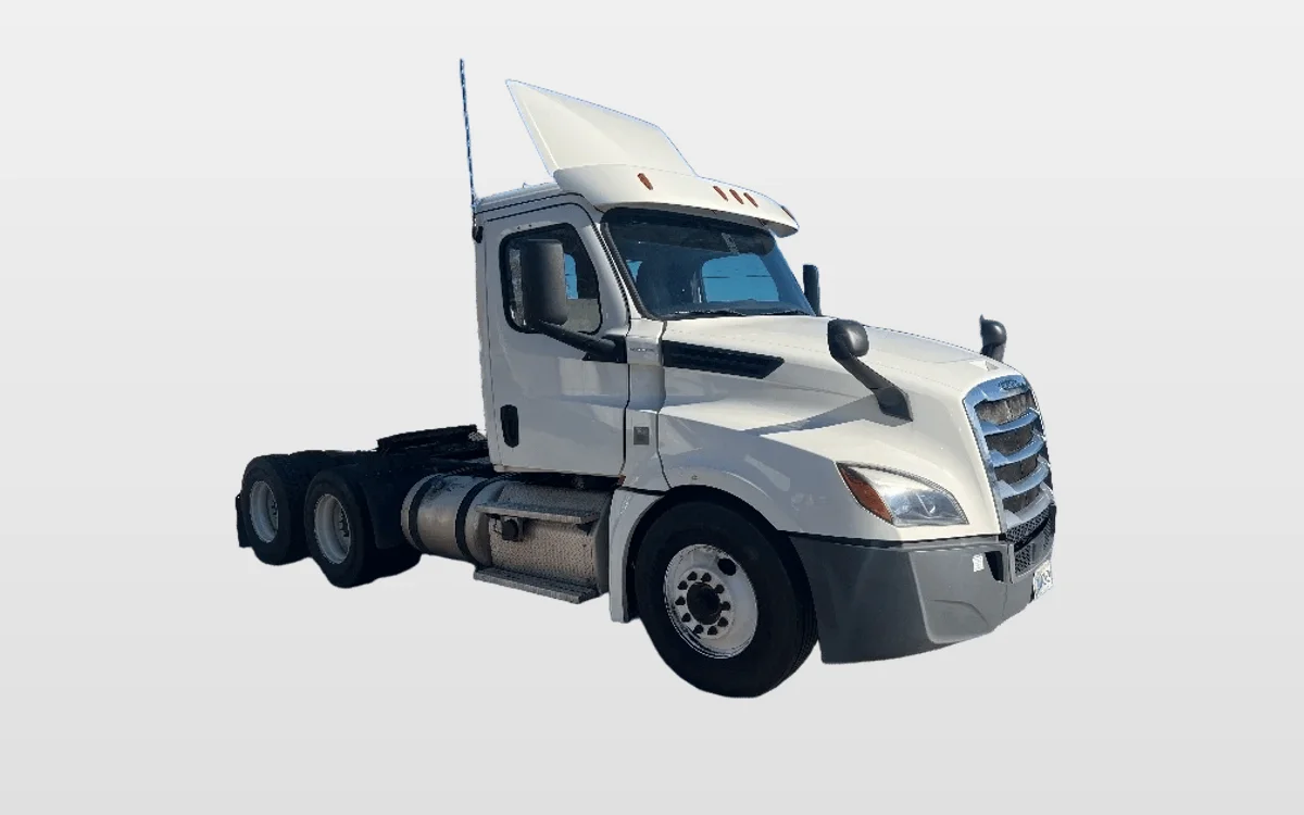 2019 Freightliner - image 1