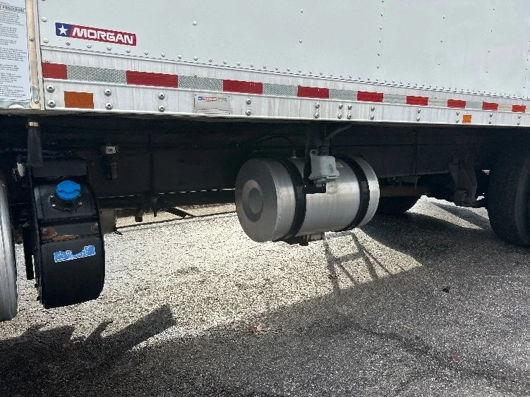 2020 International MV - image 5