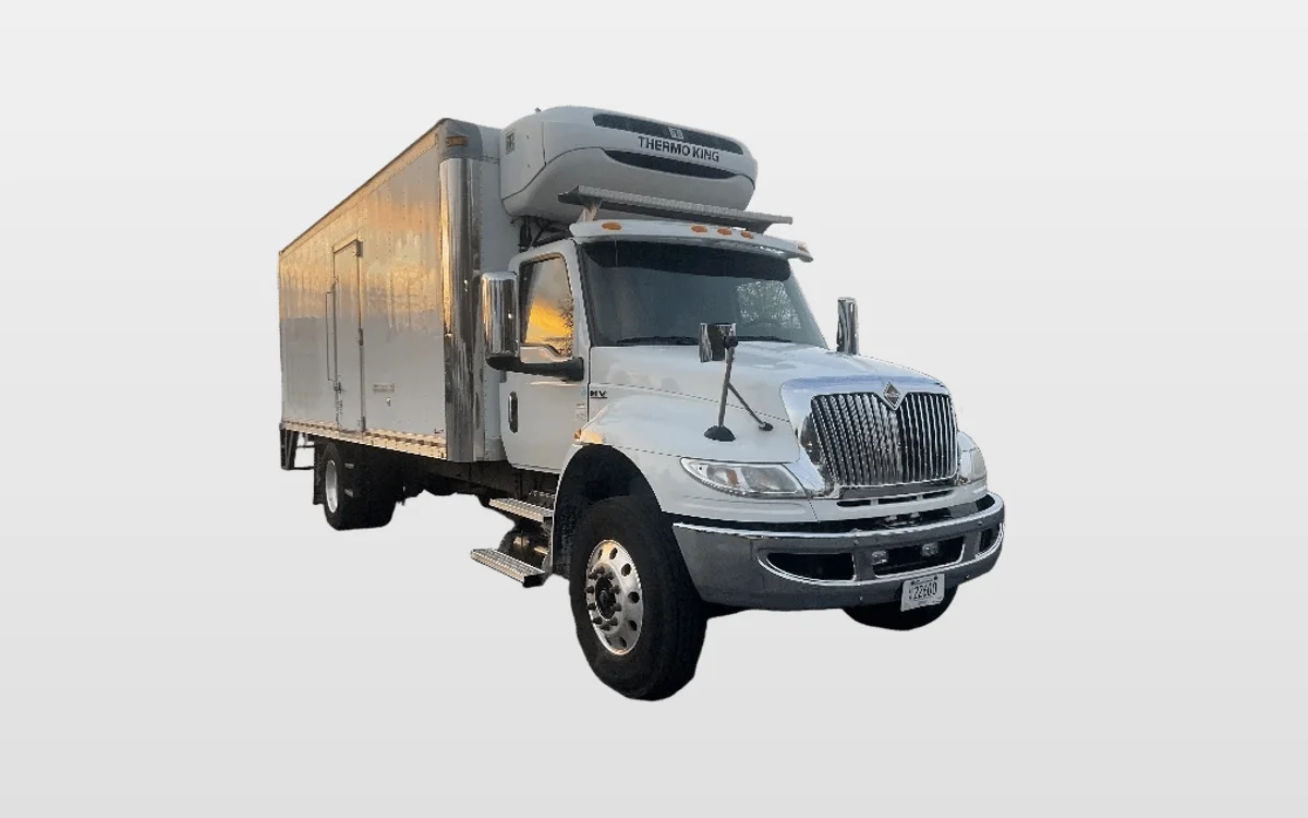 2020 International MV - image 1