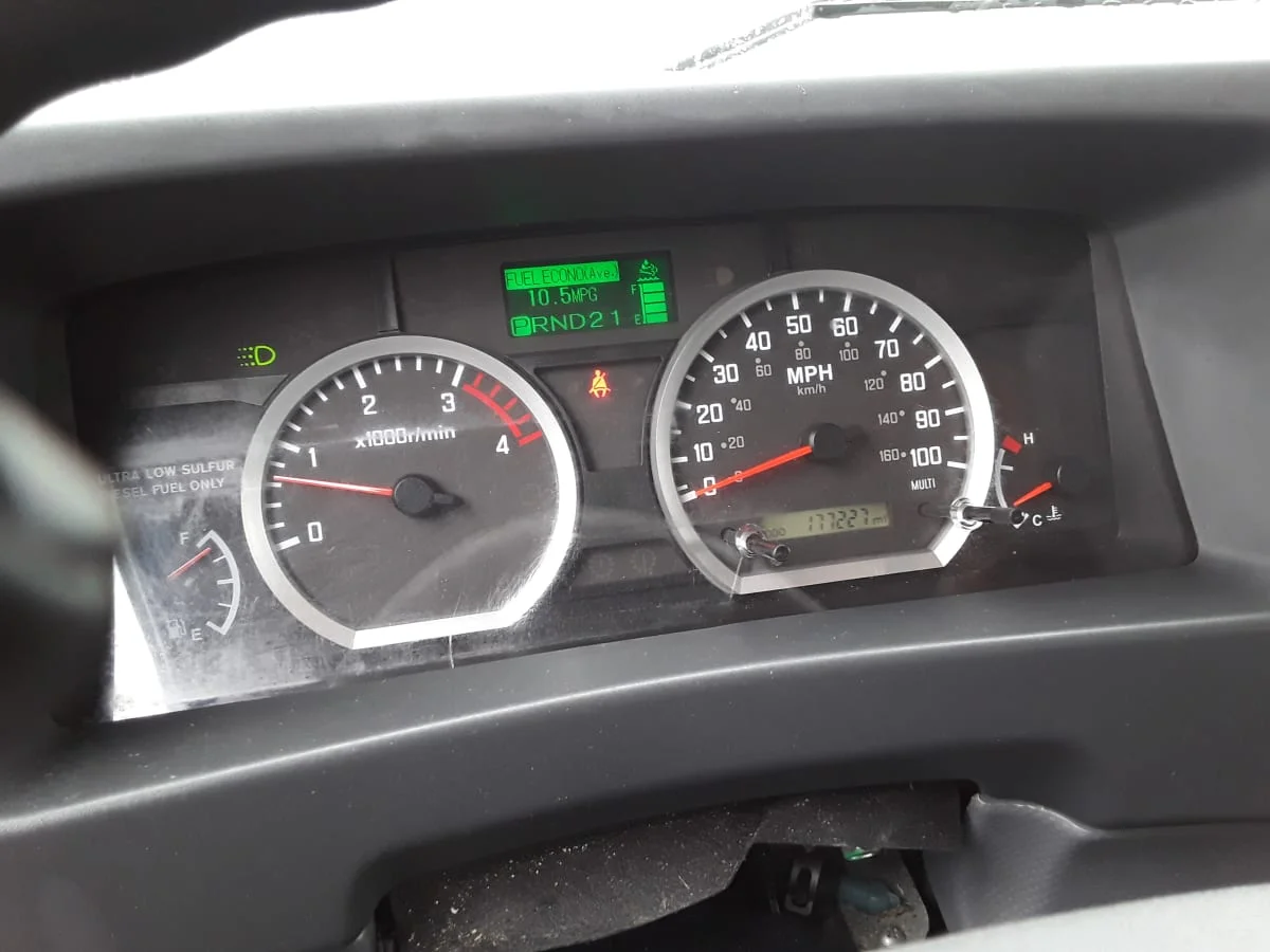 2019 Isuzu NRR - image 11