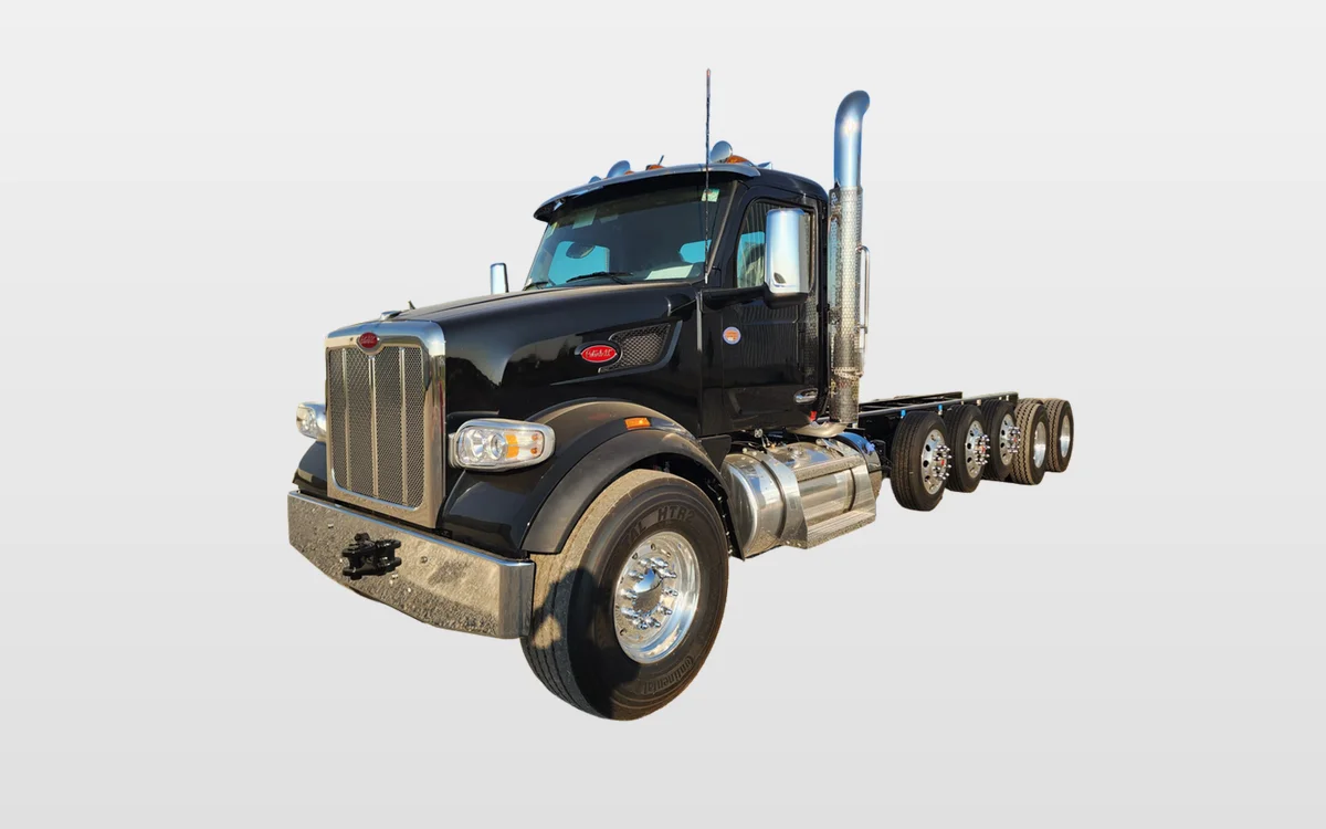 2026 PETERBILT 567 - image 1