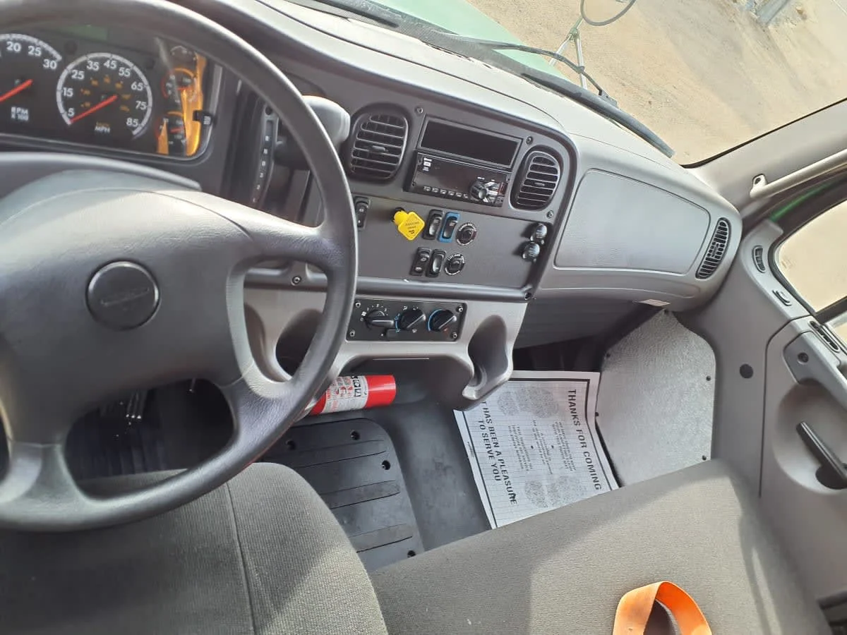 2019 Freightliner M2 106 in Commerce City, CO — photo 7