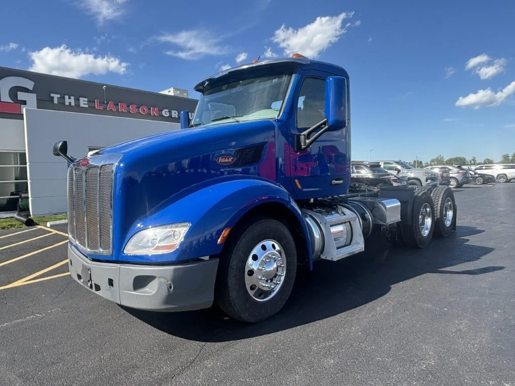 2021 Peterbilt 579 in Springfield, MO