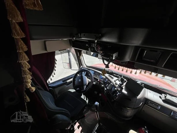 2016 Volvo VNL 860 in Boise, ID — photo 32