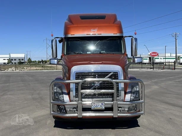 2016 Volvo VNL 860 in Boise, ID — photo 8