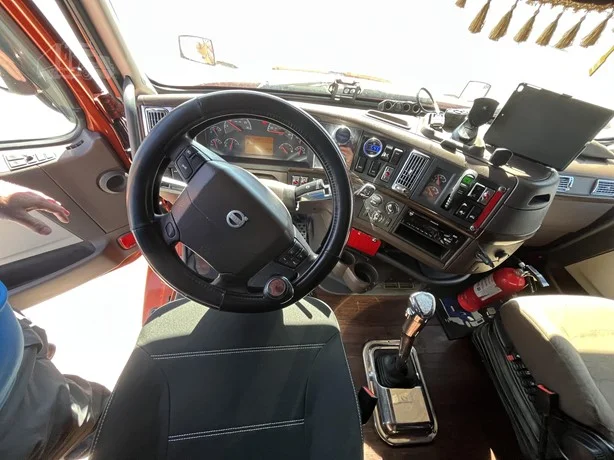 2016 Volvo VNL 860 in Boise, ID — photo 28
