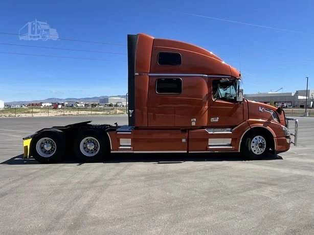 2016 Volvo VNL 860 in Boise, ID — photo 6