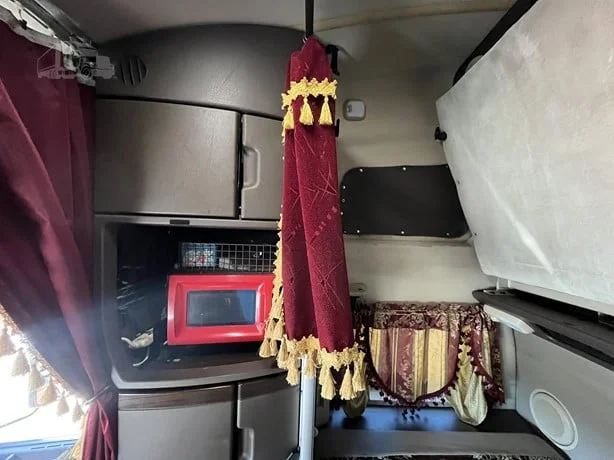 2016 Volvo VNL 860 in Boise, ID — photo 39