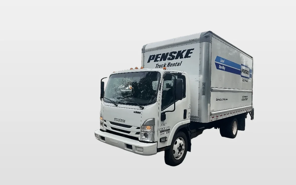 2023 Isuzu - image 1