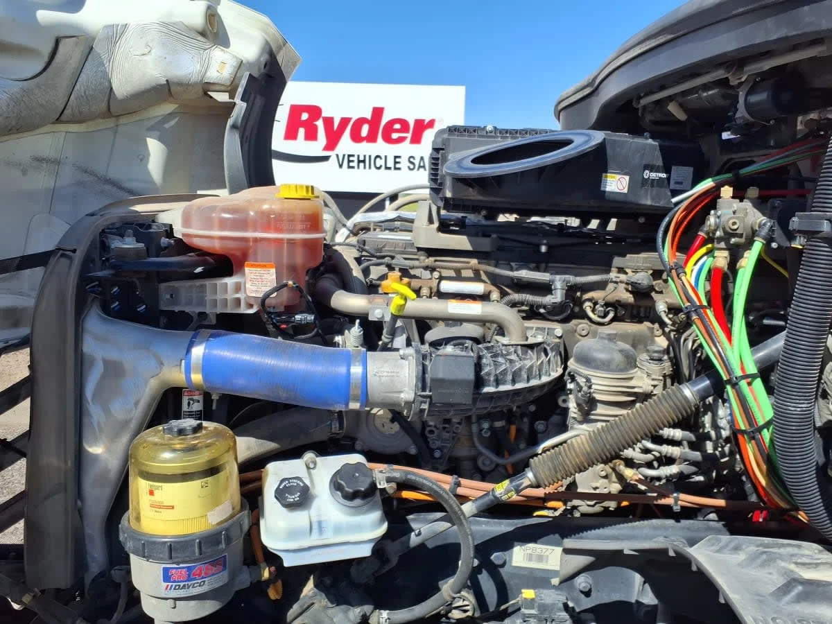 2022 Freightliner Cascadia in Phoenix, AZ — photo 8