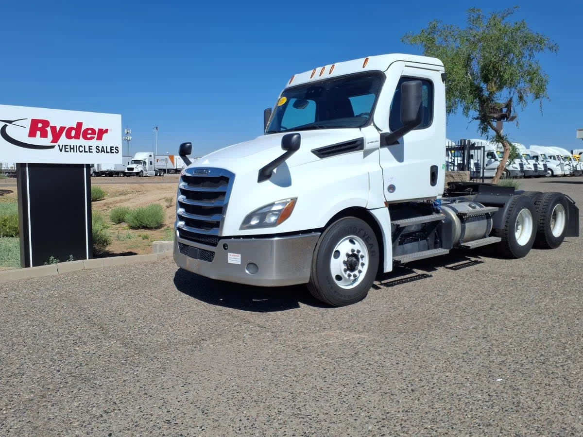 2022 Freightliner Cascadia in Phoenix, AZ