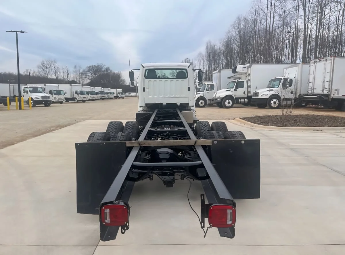 2019 Freightliner M2 106 in Greensboro, NC — photo 5