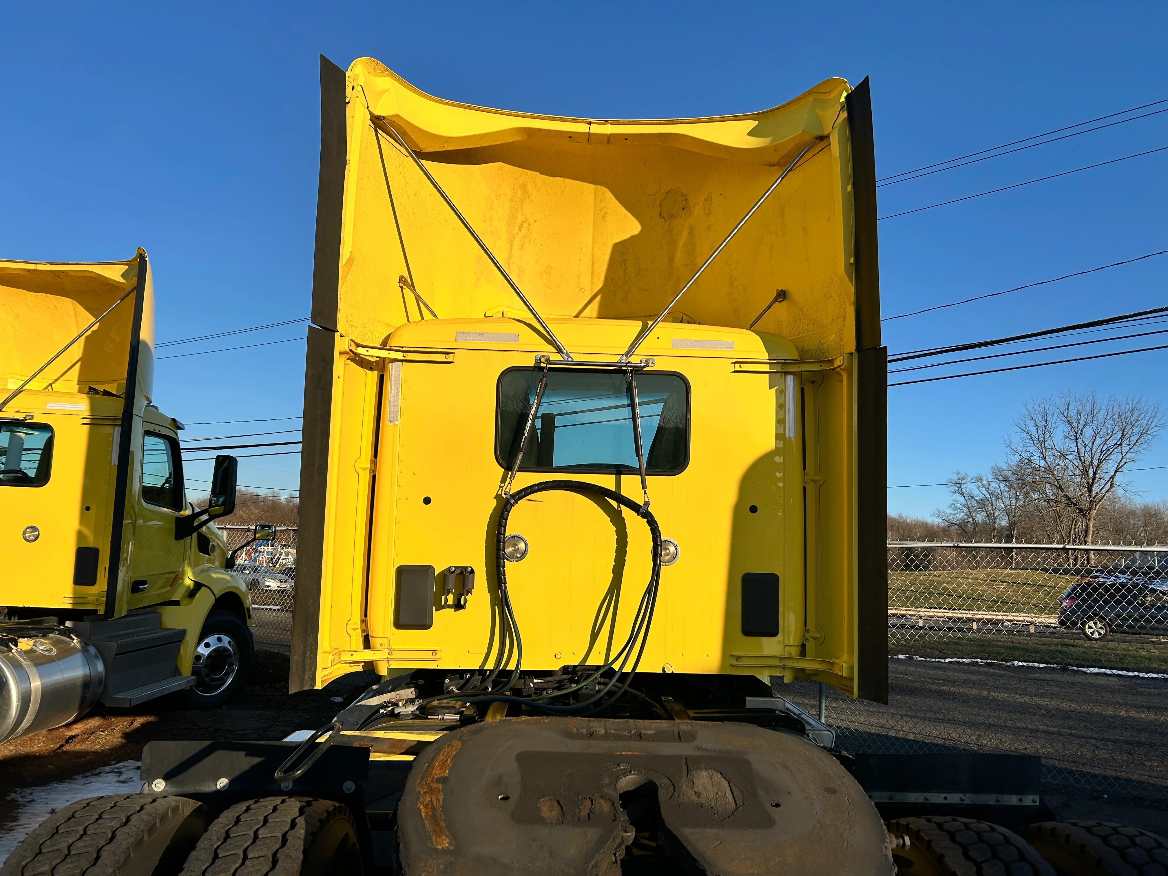 2021 Peterbilt 579 in Berlin, CT — photo 5