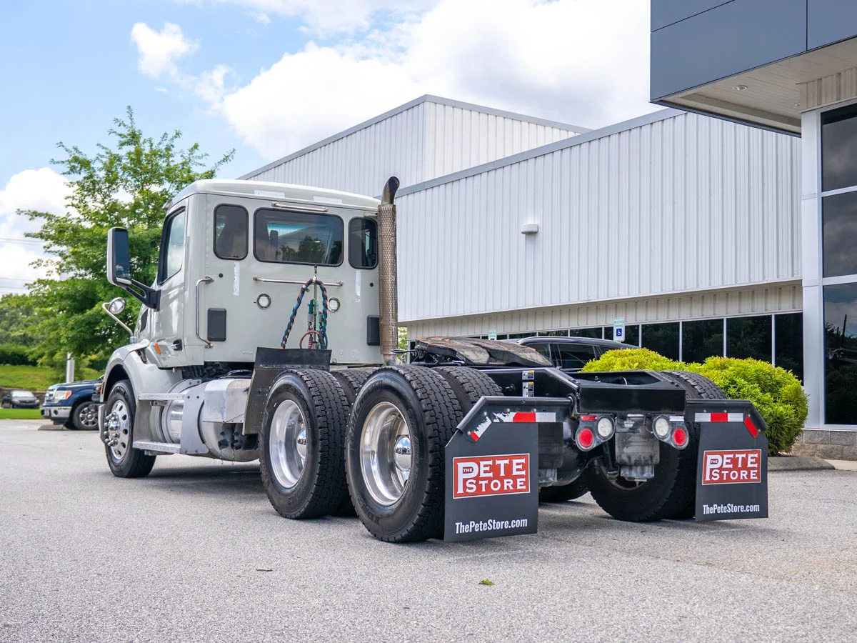 2021 Peterbilt 579 in Duncan, SC — photo 4