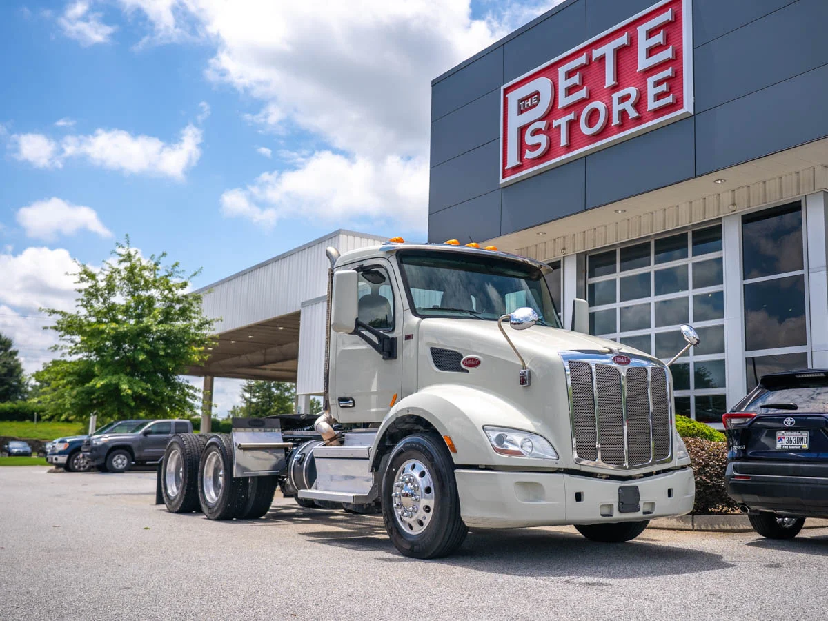 2021 Peterbilt 579 in Duncan, SC — photo 8