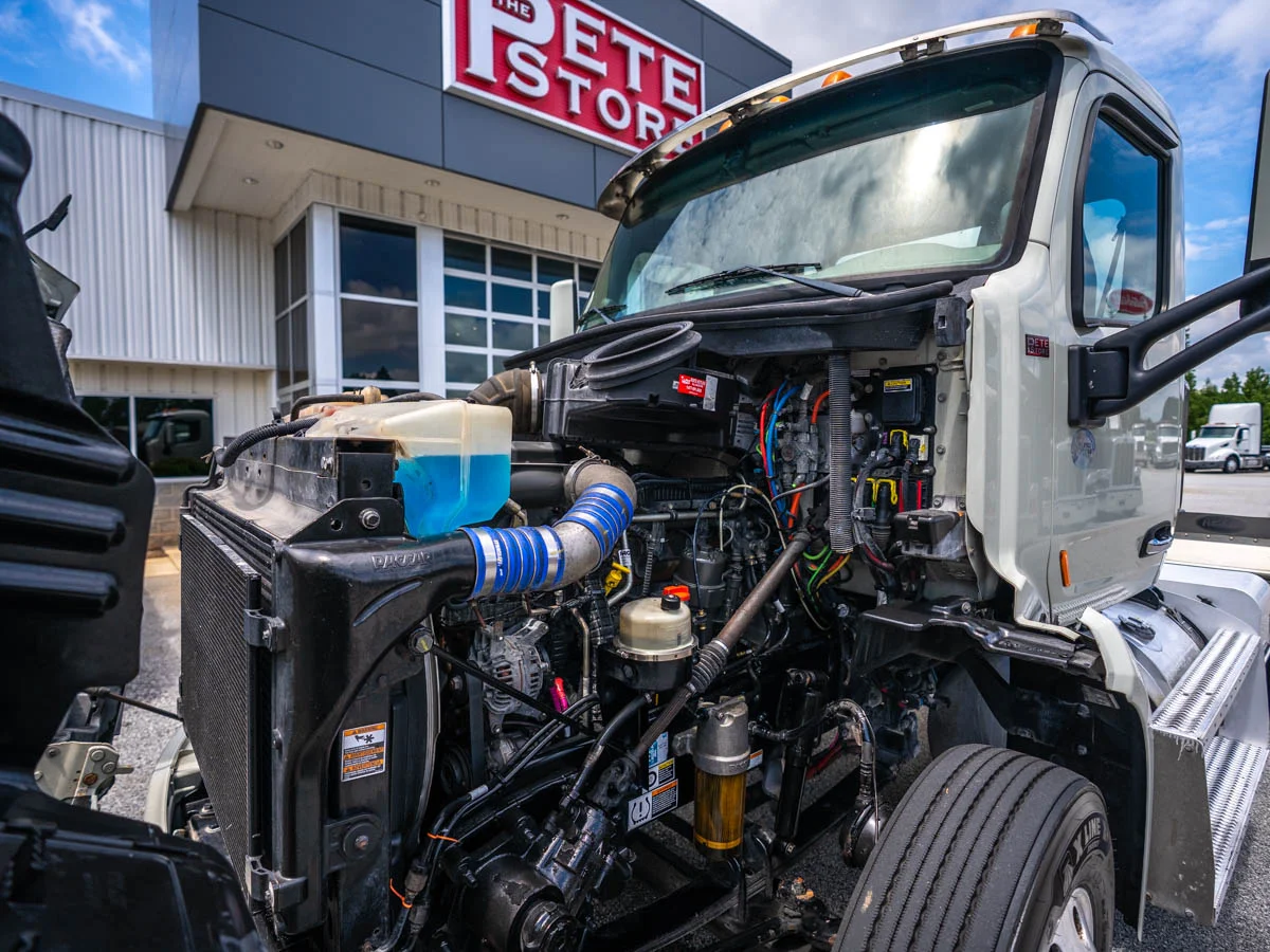 2021 Peterbilt 579 in Duncan, SC — photo 10