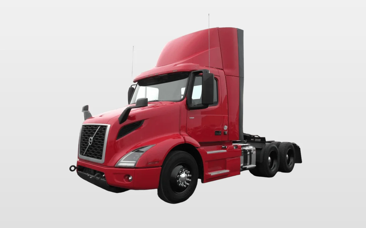 2021 Volvo - image 1