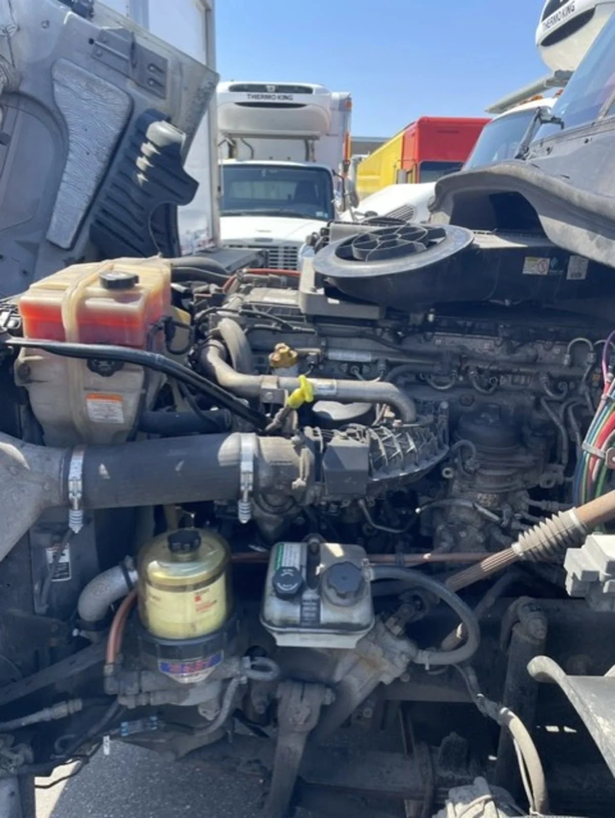 2018 Freightliner Cascadia - image 8