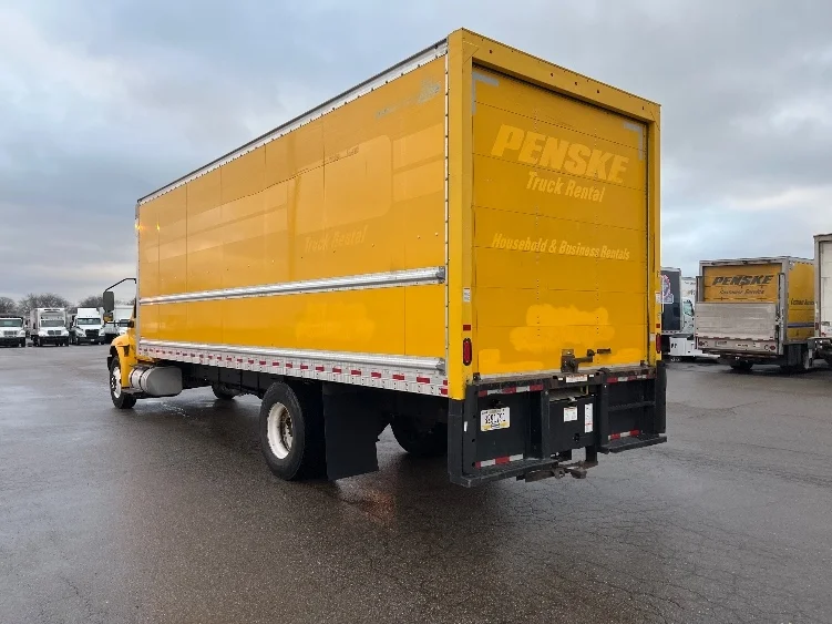 2021 International MV - image 6