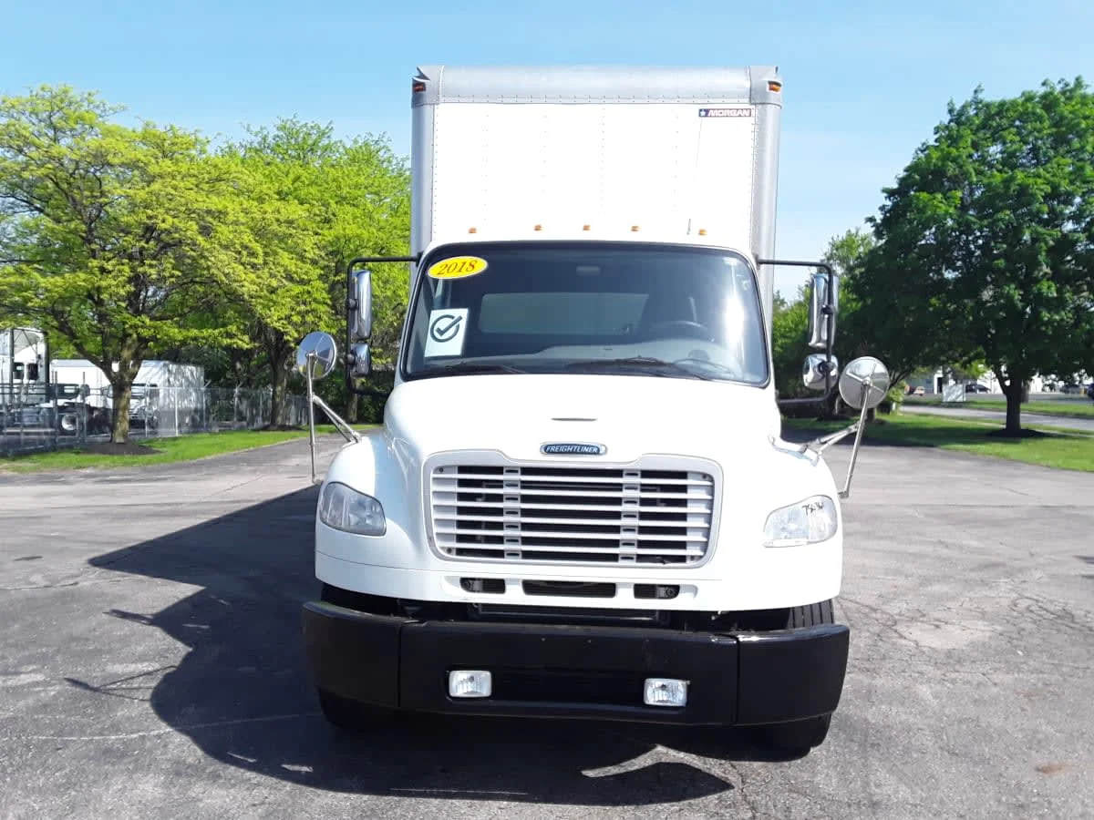 2018 Freightliner M2 106 in Hilliard, OH — photo 2