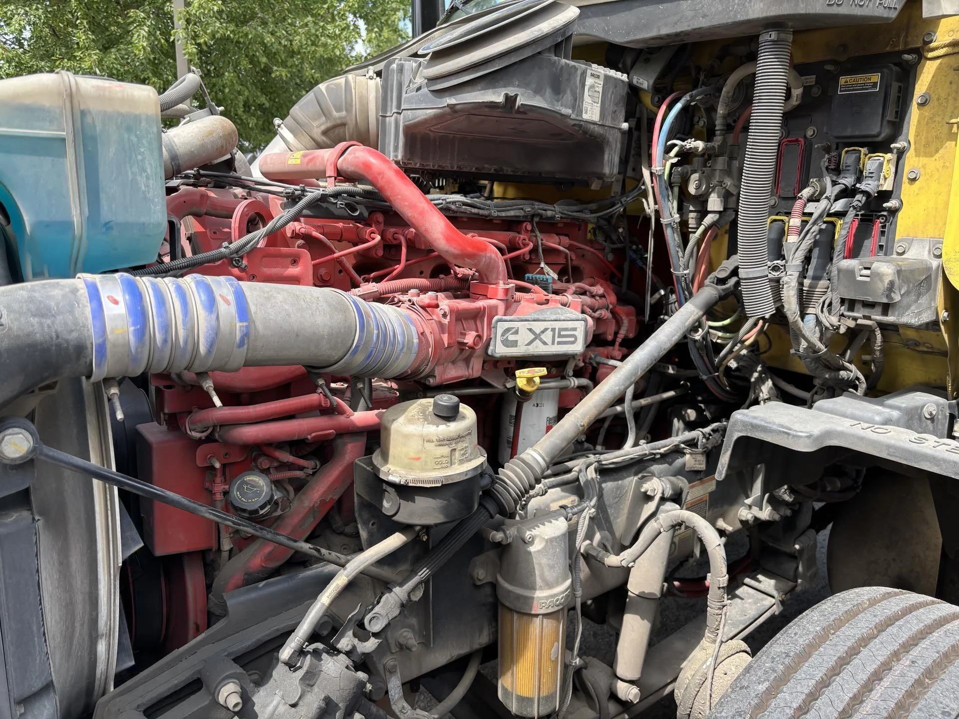 2021 Peterbilt 579 in Zanesville, OH — photo 3