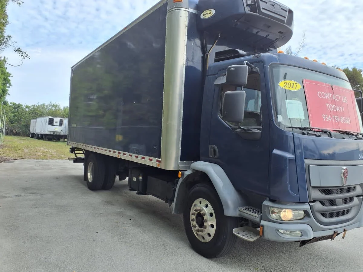 2017 Kenworth T270 in Davie, FL — photo 3