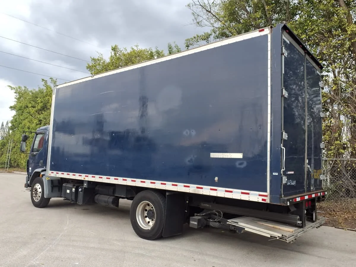 2017 Kenworth T270 in Davie, FL — photo 6