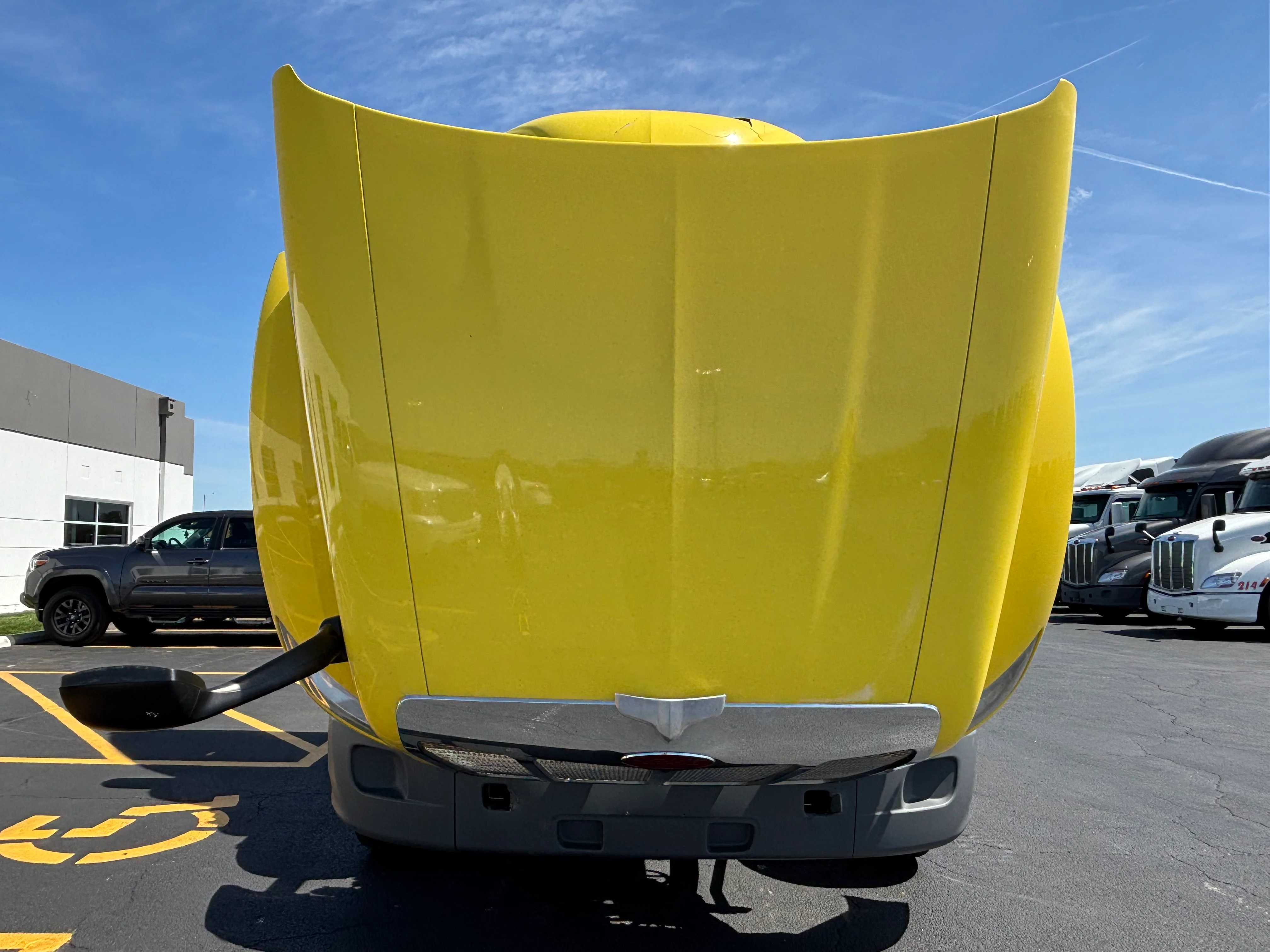 2021 Peterbilt 579 - image 12