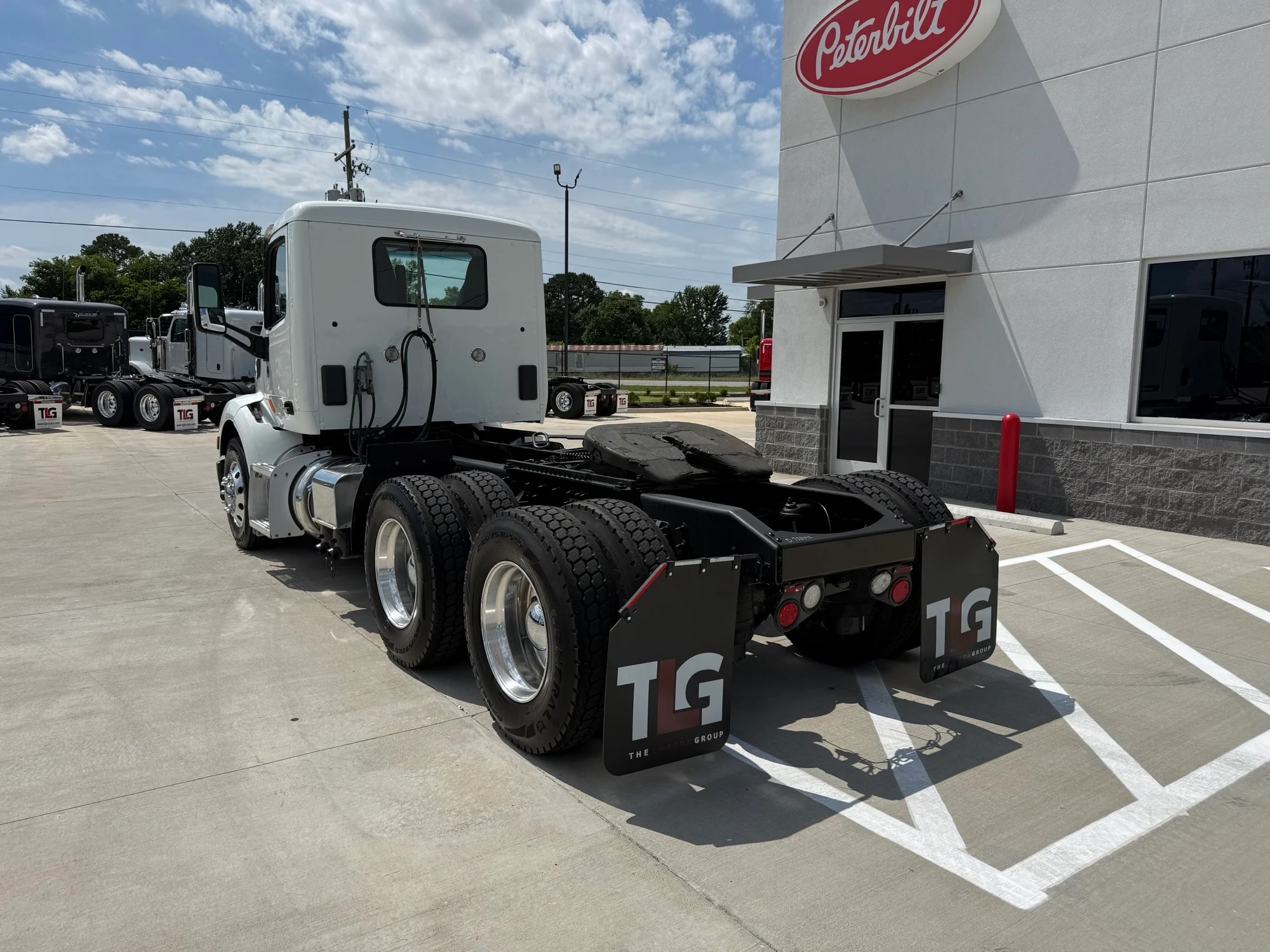 2021 Peterbilt 579 in Lowell, AR — photo 3