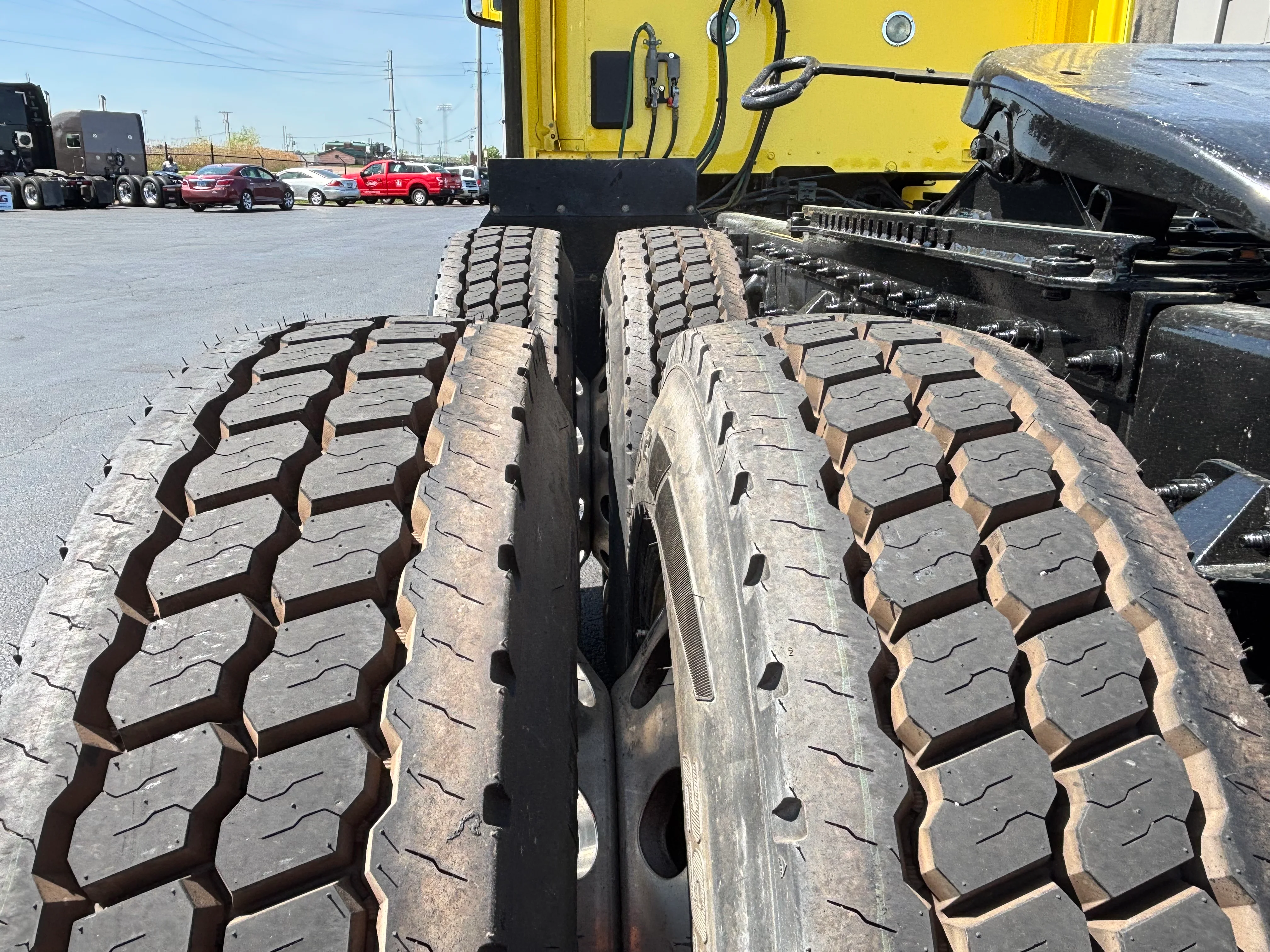 2021 Peterbilt 579 - image 7