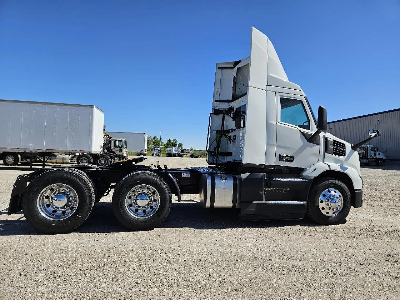 2027 Mack Anthem in Indianapolis, IN — photo 7