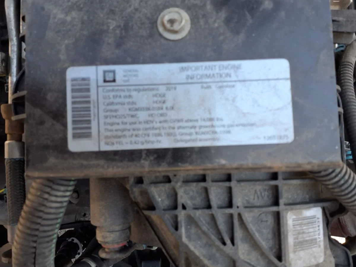 2019 Isuzu NPR - image 13