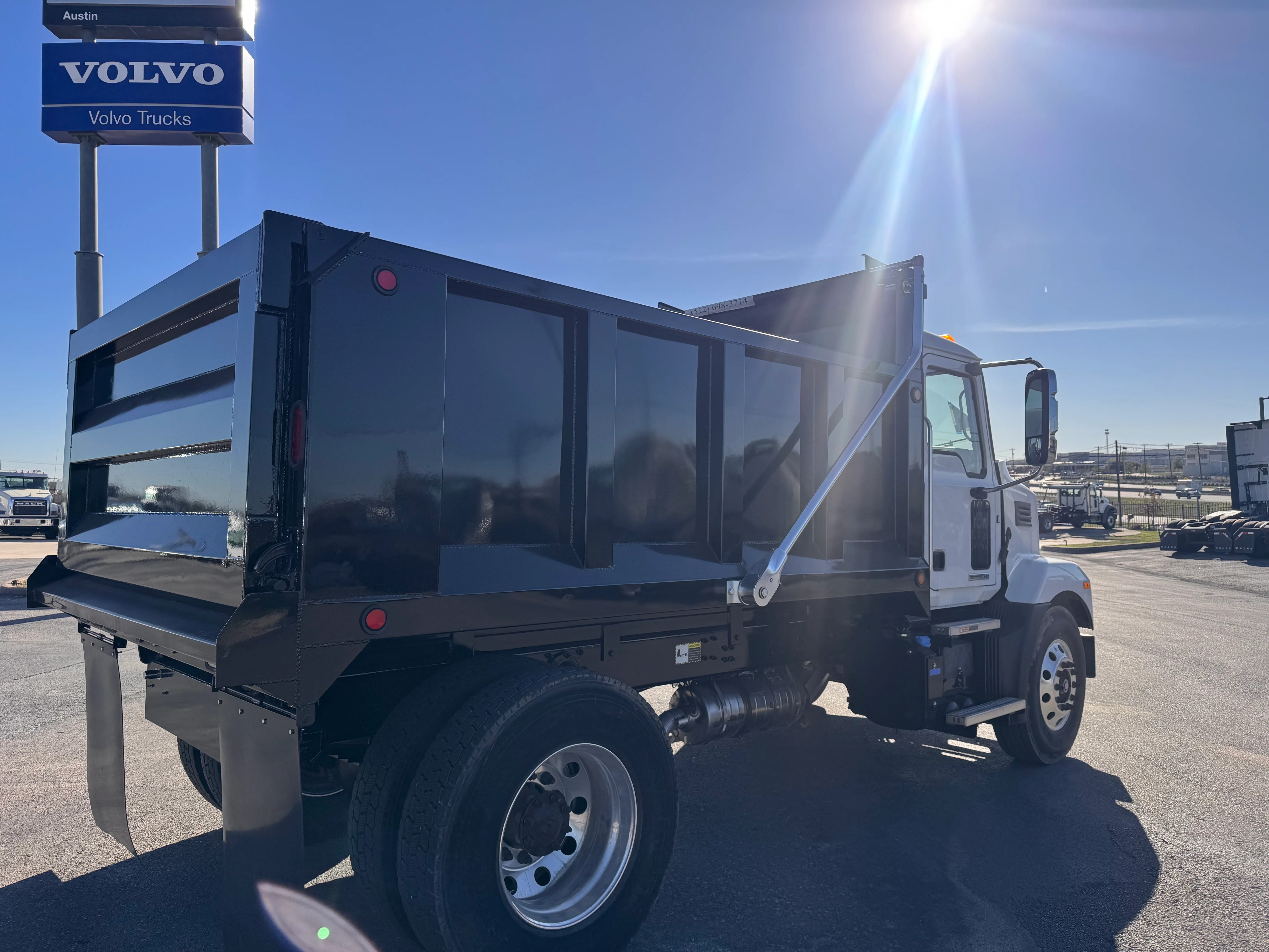 2024 Mack MD in Austin, TX — photo 2