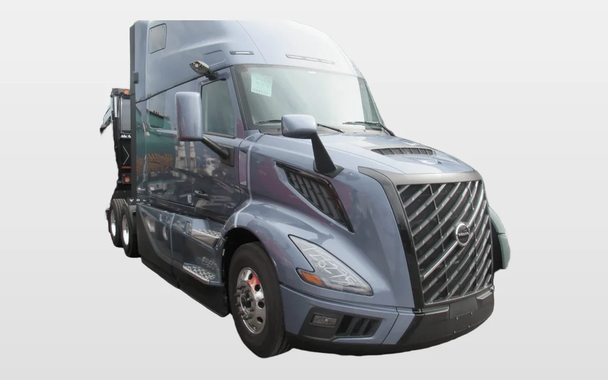 2027 Volvo VNL 860 - image 1