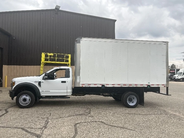 2019 Ford in Lansing, MI — photo 4