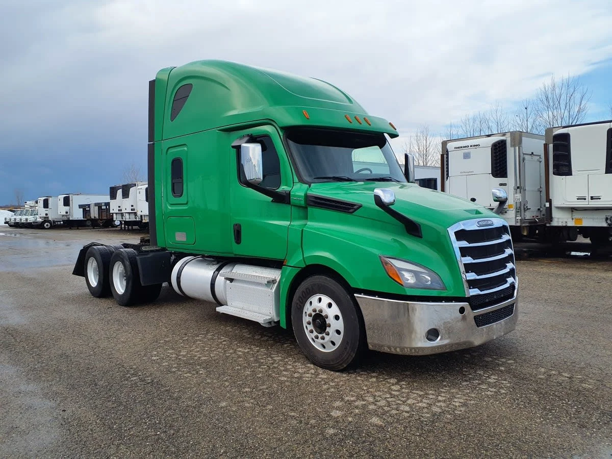 2019 Freightliner Cascadia in Wayland, MI — photo 3