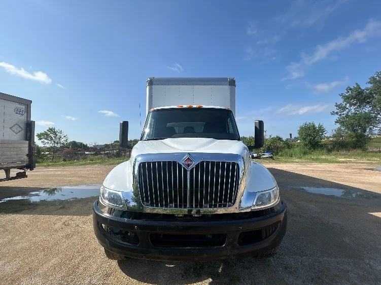 2021 International MV in Milwaukee, WI — photo 2