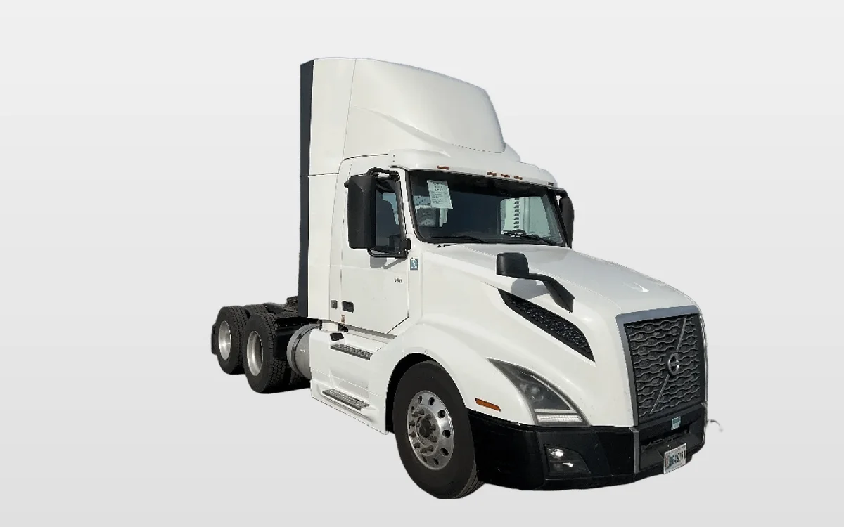 2019 Volvo - image 1