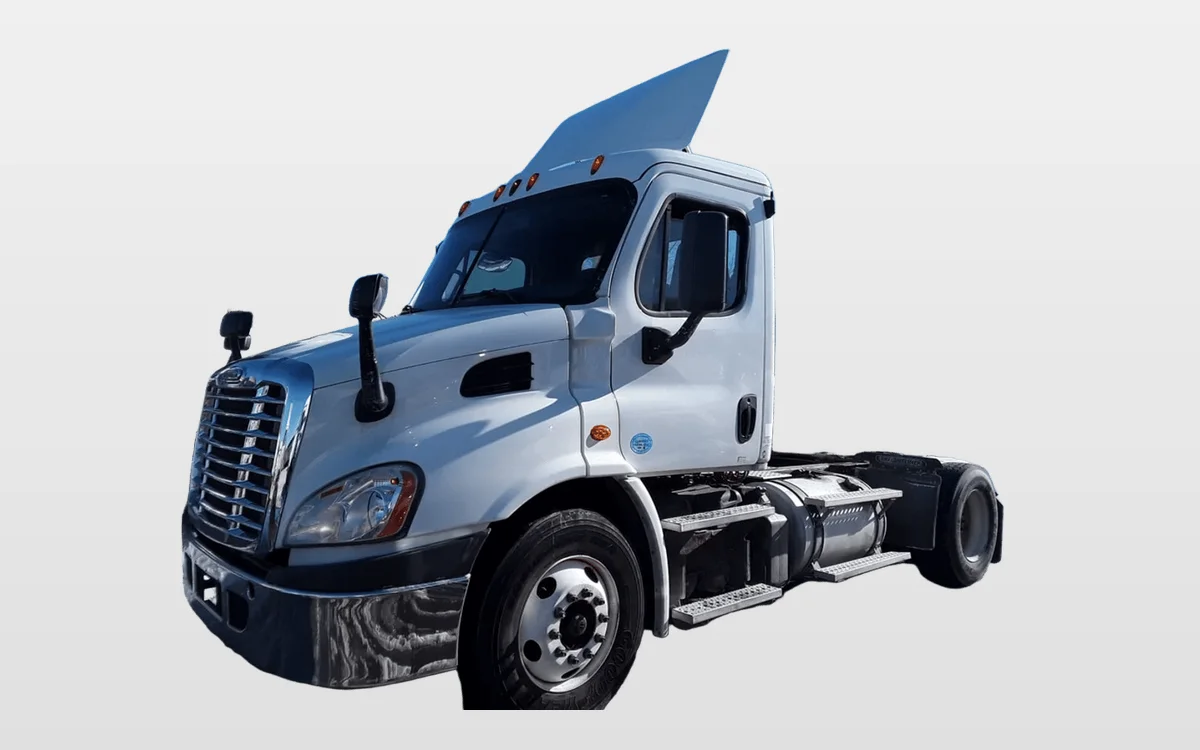 2015 Freightliner - image 1