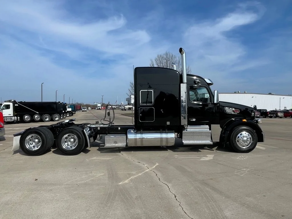 2023 Peterbilt 567 in Lowell, AR — photo 6